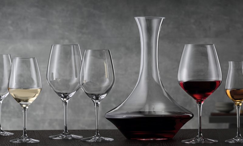 Afiche del curso Inducción al Vino